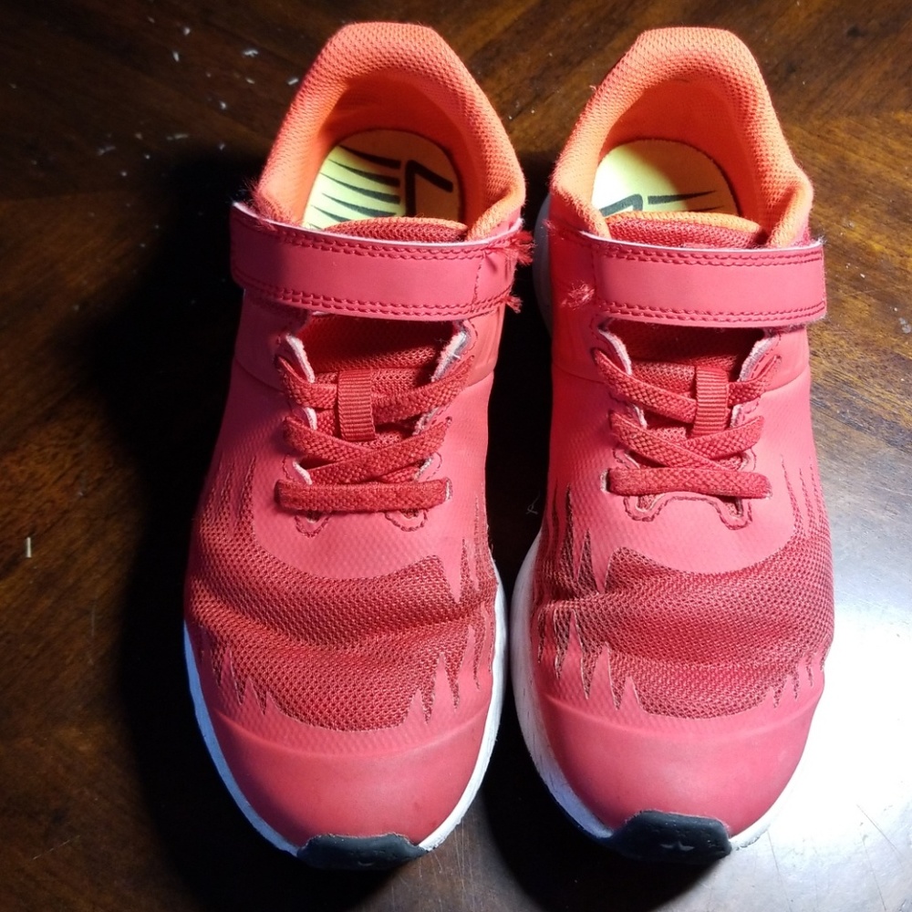 Nike boy sneakers